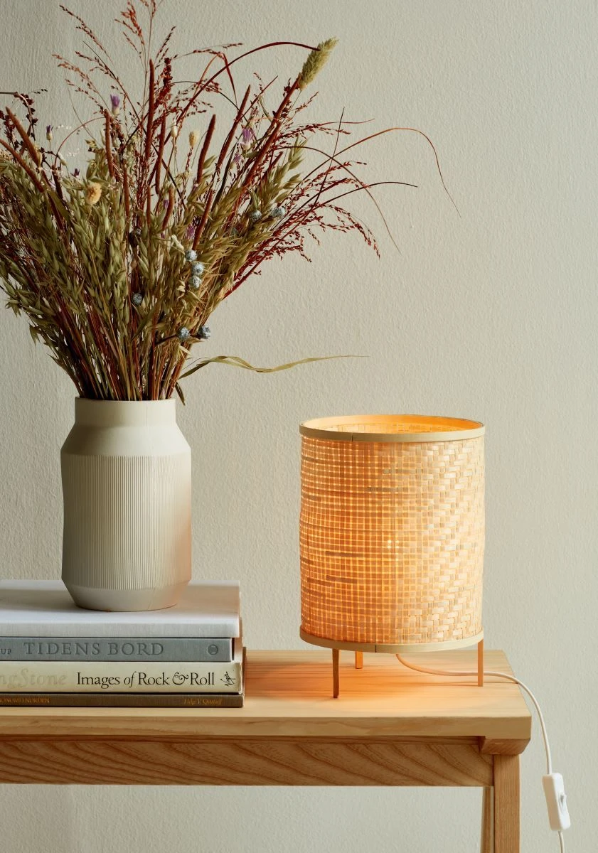 Nordlux TRINI Tischlampe Braun Bambus E27 Mit Kabelschalter 19x19x25cm 4 Nordlux TRINI Tischlampe Braun Bambus E27 Mit Kabelschalter 19x19x25cm – Bild 2