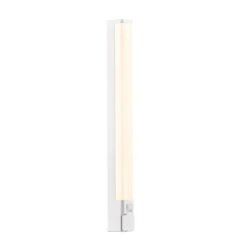 Nordlux SJAVER LED Spiegelleuchte Weiß 1200lm IP44 Mit Steckdose 60x5,6x7cm